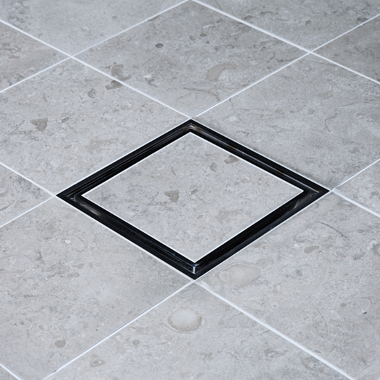 Design Slukrist Tile In Sort 147x147mm